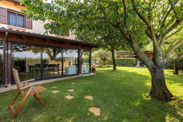 casa indipendente in vendita a Granarolo dell'Emilia in zona Lovoleto