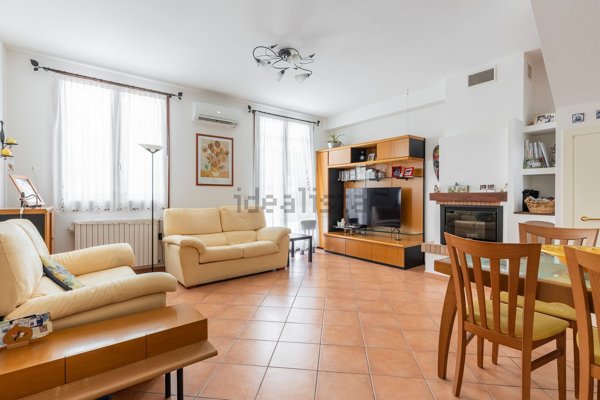 casa indipendente in vendita a Granarolo dell'Emilia in zona Viadagola