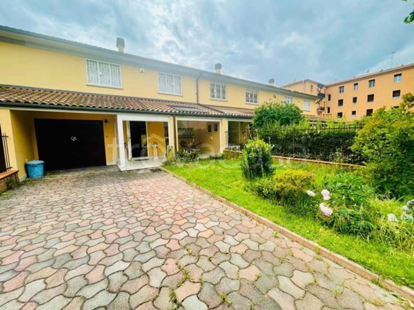 appartamento in vendita a Granarolo dell'Emilia in zona Cadriano