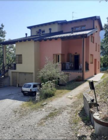 appartamento in vendita a Grizzana Morandi in zona Ponte