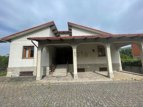casa indipendente in vendita a Grizzana Morandi