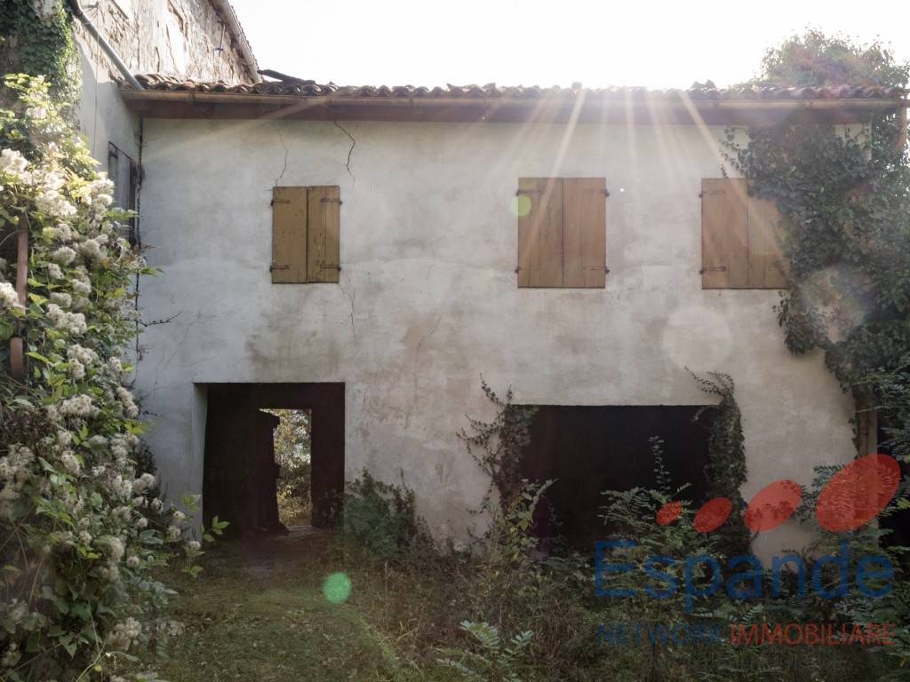 casa semindipendente in vendita a Grizzana Morandi
