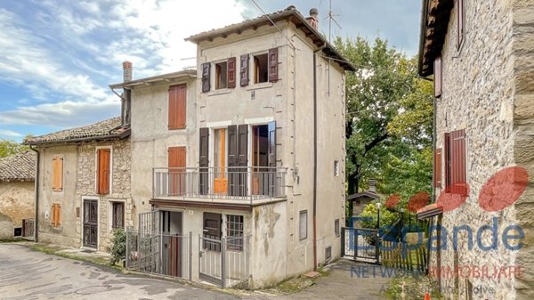 casa indipendente in vendita a Grizzana Morandi in zona Savignano