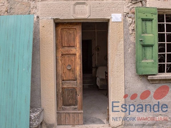 casa indipendente in vendita a Grizzana Morandi in zona Oreglia