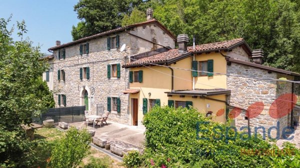 casa indipendente in vendita a Grizzana Morandi in zona Monteacuto Ragazza