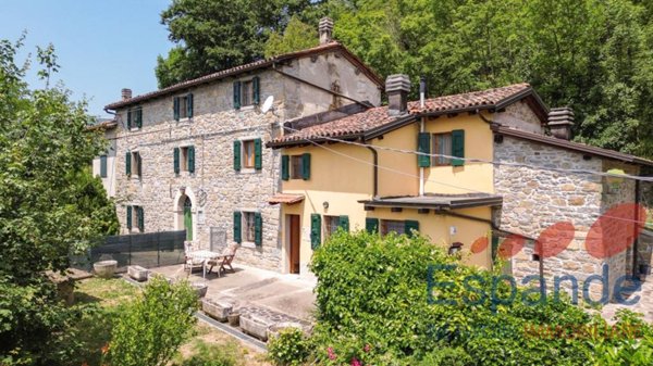 casa indipendente in vendita a Grizzana Morandi in zona Monteacuto Ragazza