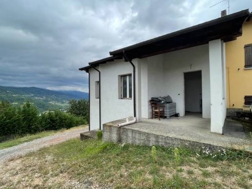 casa indipendente in vendita a Grizzana Morandi
