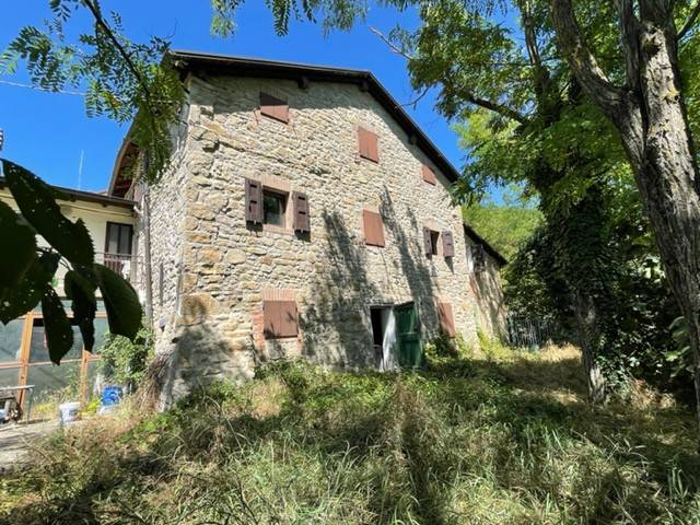 casa indipendente in vendita a Grizzana Morandi