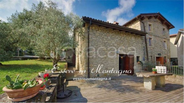 casa indipendente in vendita a Grizzana Morandi in zona Oreglia