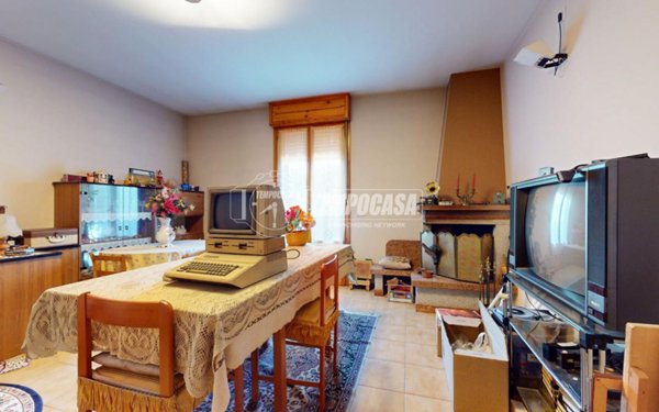 appartamento in vendita a Grizzana Morandi in zona Salvaro.