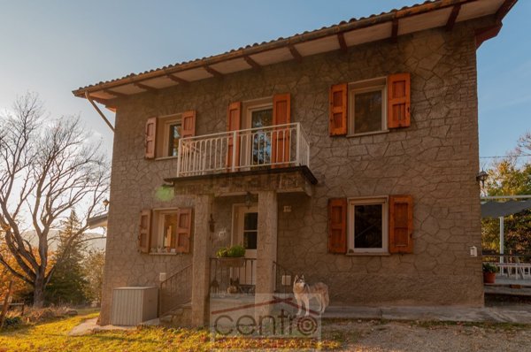 casa indipendente in vendita a Grizzana Morandi