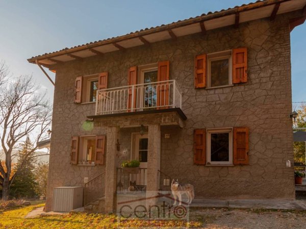 casa indipendente in vendita a Grizzana Morandi