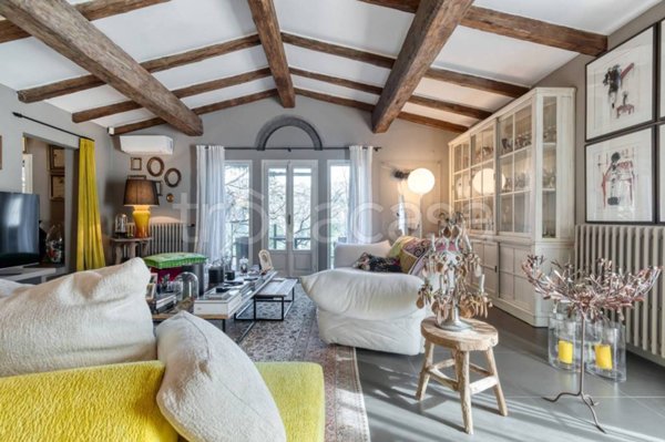 casa indipendente in vendita a Grizzana Morandi