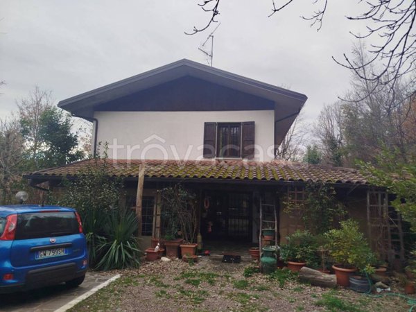 casa indipendente in vendita a Grizzana Morandi