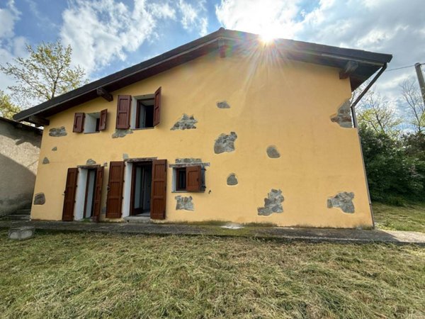 casa indipendente in vendita a Grizzana Morandi