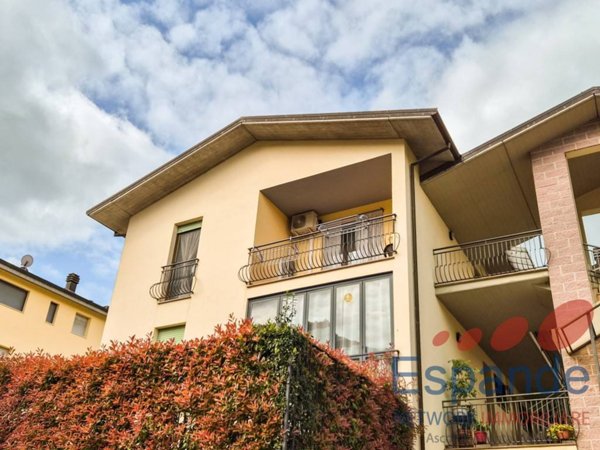 appartamento in vendita a Grizzana Morandi in zona Salvaro.