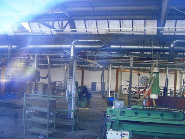 capannone in vendita a Grizzana Morandi