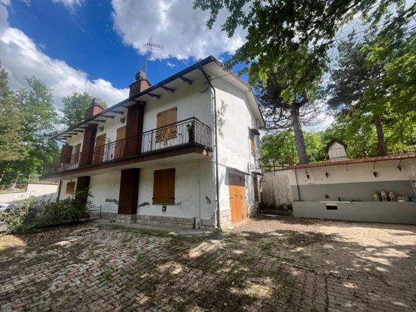 casa indipendente in vendita a Grizzana Morandi in zona Savignano