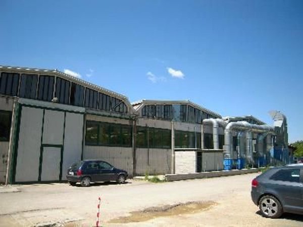 capannone in vendita a Grizzana Morandi