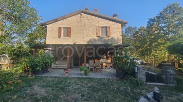 casa indipendente in vendita a Grizzana Morandi
