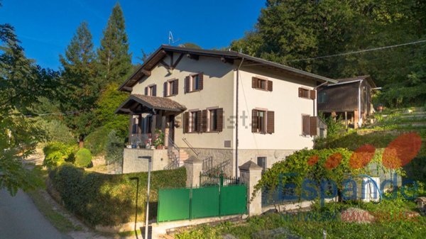casa indipendente in vendita a Grizzana Morandi in zona Campolo
