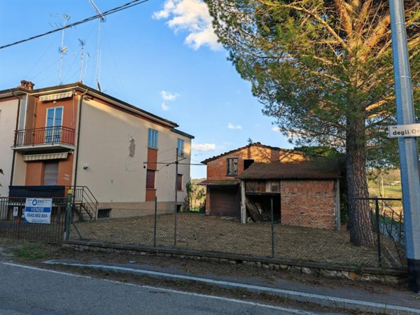 casa indipendente in vendita ad Imola in zona Pedagna
