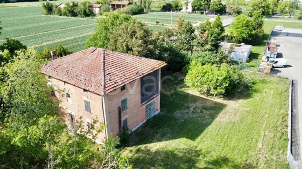 casa indipendente in vendita ad Imola
