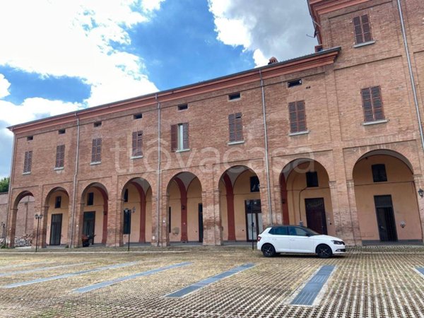 appartamento in vendita ad Imola in zona Centro Storico
