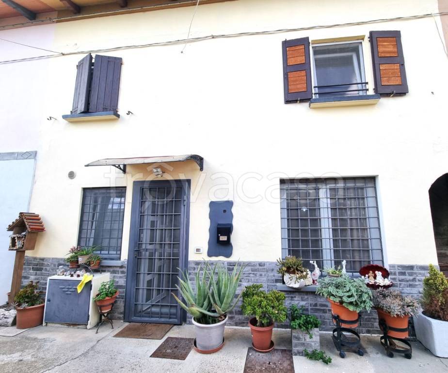 casa indipendente in vendita ad Imola in zona Càsola Canina