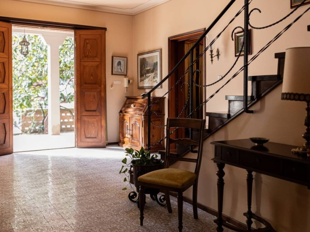 casa indipendente in vendita ad Imola in zona Centro Storico