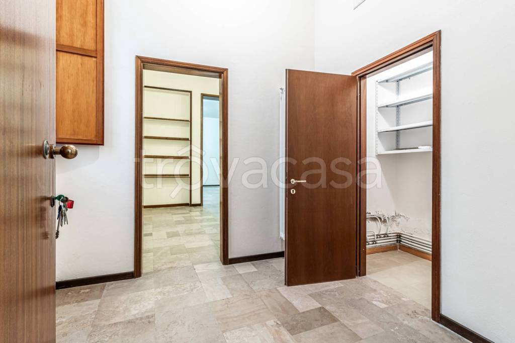 negozio in vendita ad Imola in zona Centro Storico