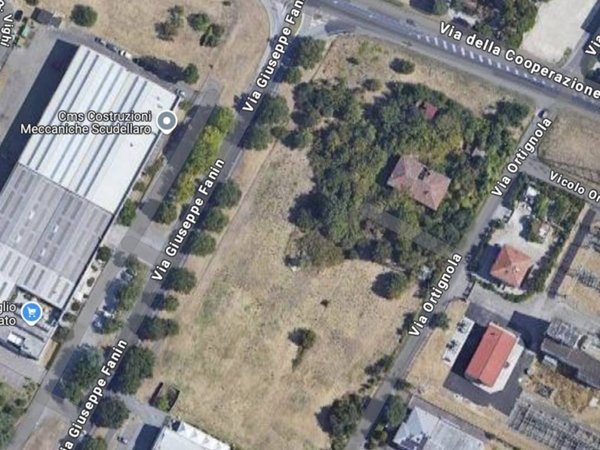 locale di sgombero in vendita ad Imola in zona Càsola Canina