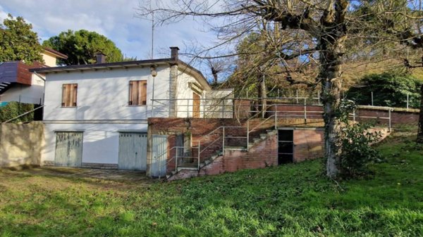 casa indipendente in vendita ad Imola
