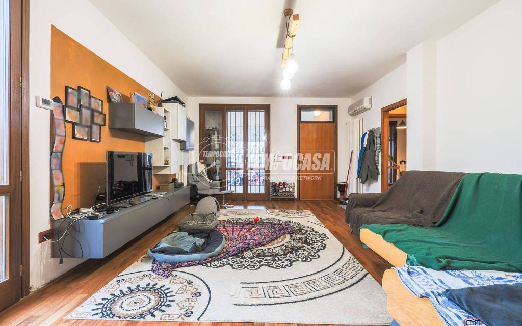 casa indipendente in vendita ad Imola