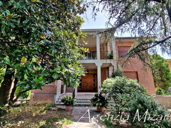 casa indipendente in vendita ad Imola
