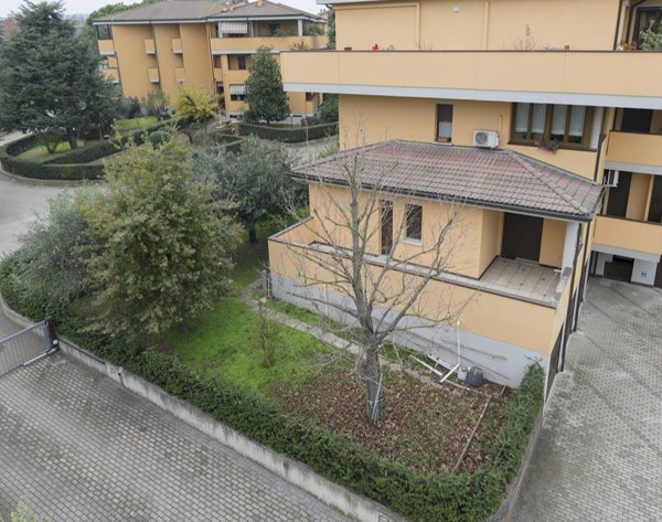 appartamento in vendita ad Imola in zona Centro Storico