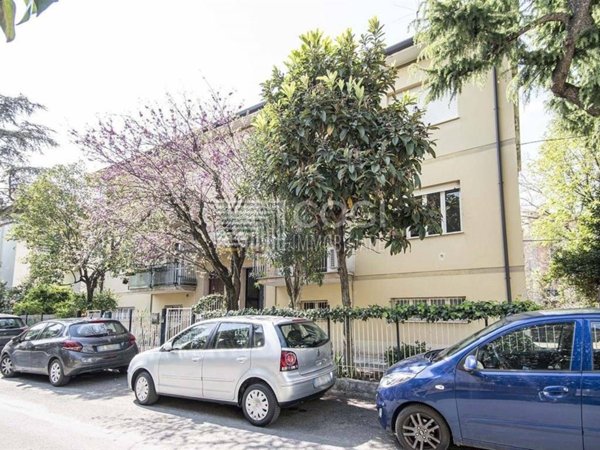 casa indipendente in vendita ad Imola in zona Centro Storico