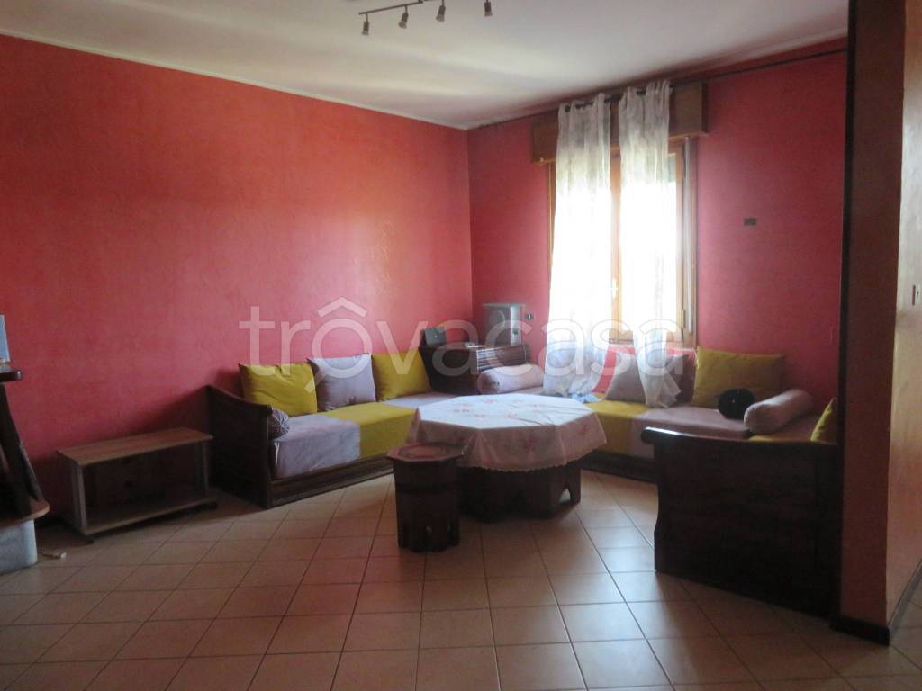 casa indipendente in vendita ad Imola