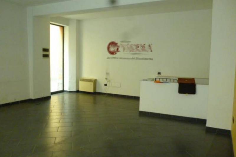 negozio in vendita ad Imola in zona Centro Storico