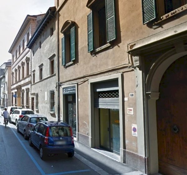 negozio in vendita ad Imola in zona Centro Storico