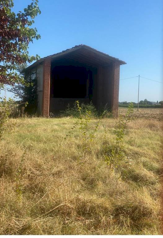 terreno agricolo in vendita ad Imola