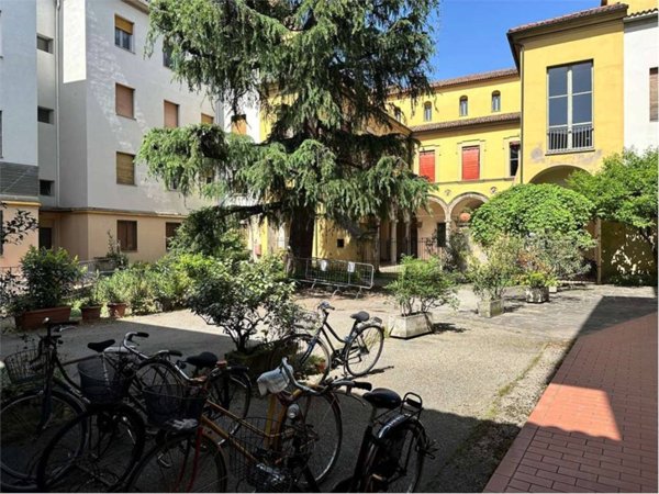 appartamento in vendita ad Imola in zona Centro Storico