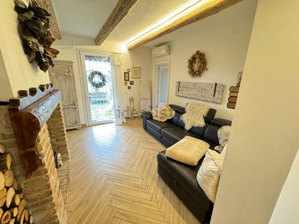 casa indipendente in vendita ad Imola