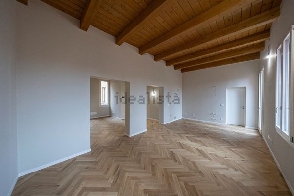 appartamento in vendita ad Imola in zona Centro Storico