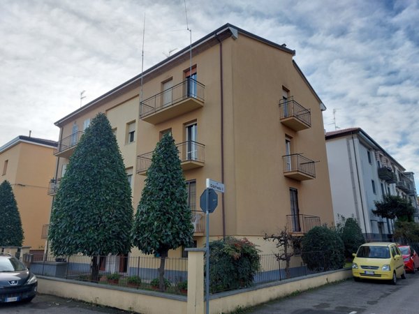 appartamento in vendita ad Imola in zona Centro Storico