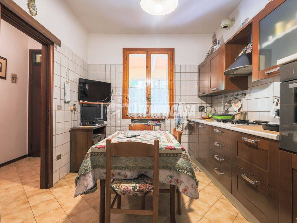 appartamento in vendita ad Imola in zona Pedagna