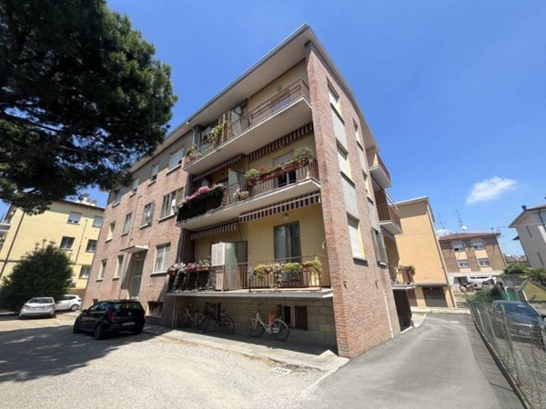 appartamento in vendita ad Imola in zona Càsola Canina