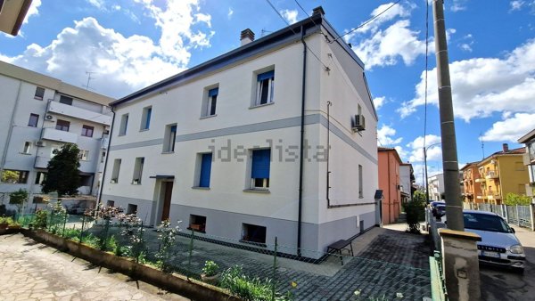 appartamento in vendita ad Imola in zona Pedagna