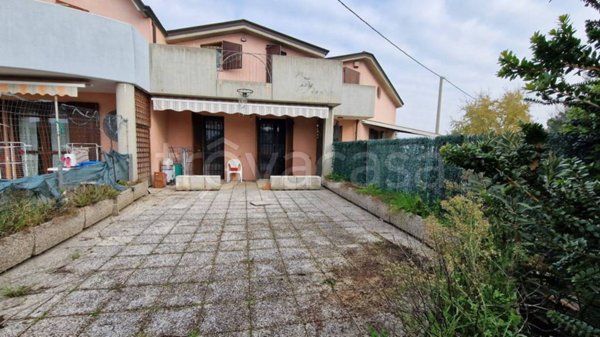 casa indipendente in vendita ad Imola