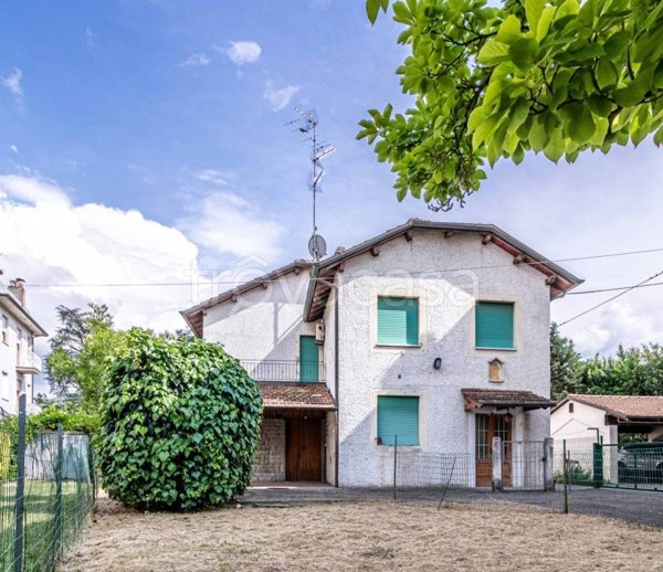 casa indipendente in vendita ad Imola